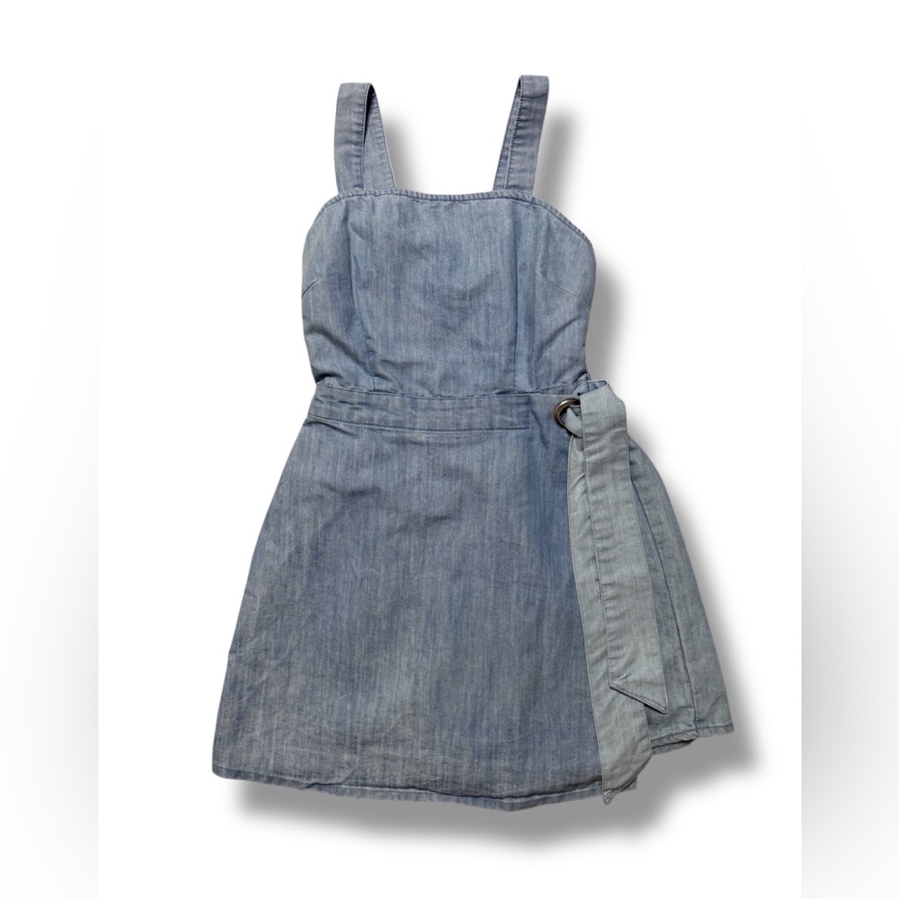 Women’s Light Denim Romper EUC